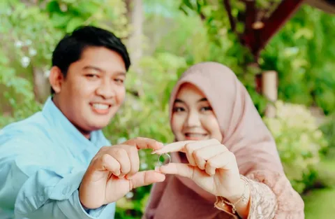 Foto sampul undangan Rinaldi & Alfiyah