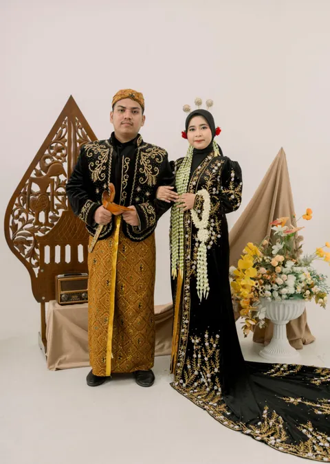 Foto sampul undangan Abdurrahman & Rizky Nur Analita