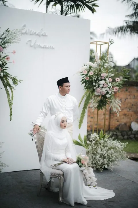 Foto sampul undangan Winda & Umam