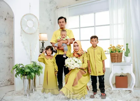 Foto sampul undangan Khitanan Fiaz