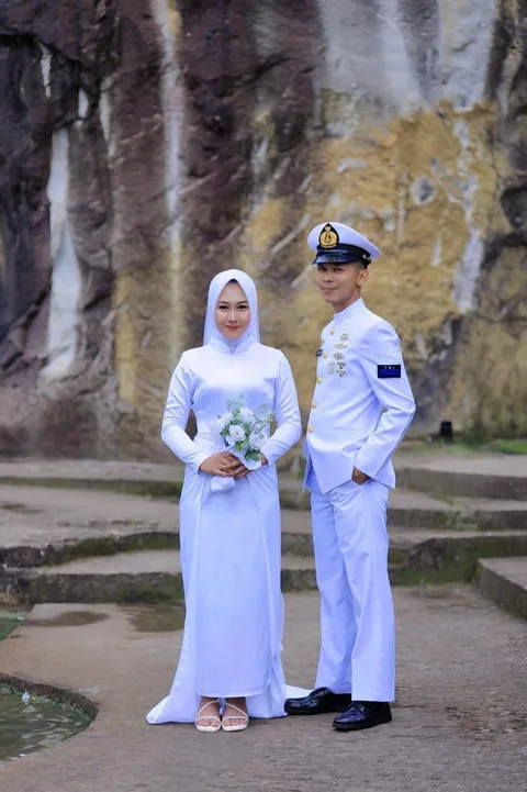 Foto sampul undangan Baity & Bayu