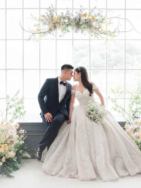 Foto sampul undangan Veronica Utami & Eriandy Tama