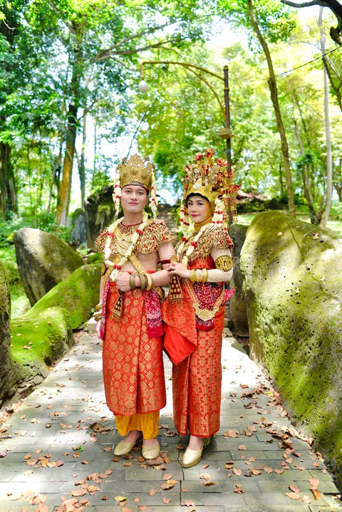 Foto sampul undangan Ema & Anthony