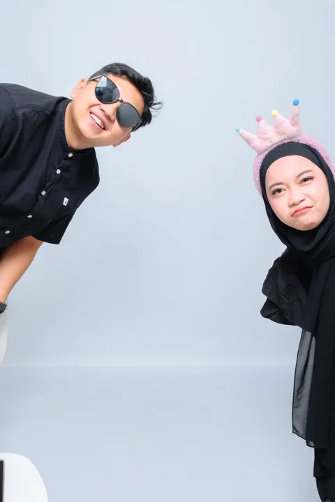 Foto sampul undangan Tia & Rian