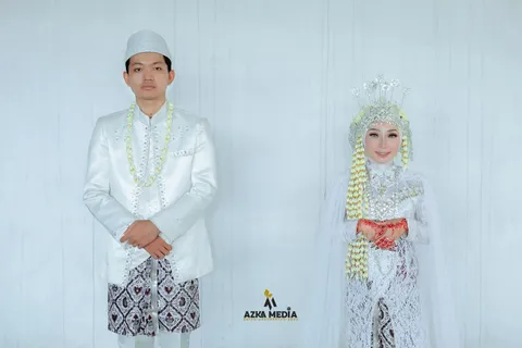 Foto sampul undangan Arman & Evi