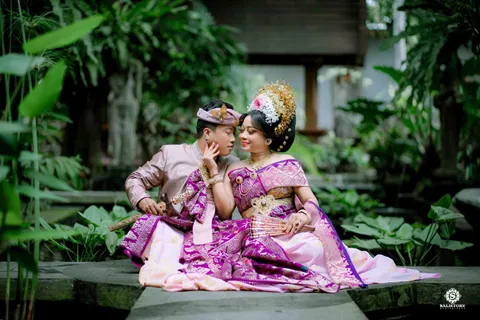 Foto sampul undangan Cahyani & Parba