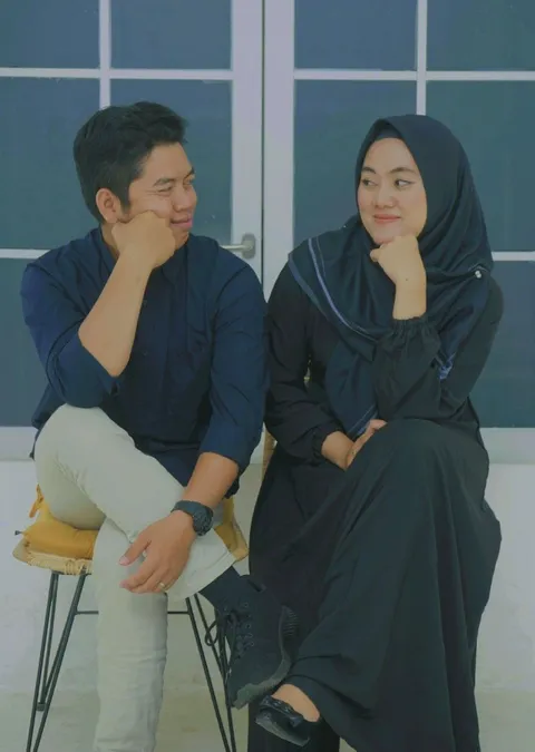 Foto sampul undangan Ari & Wulan