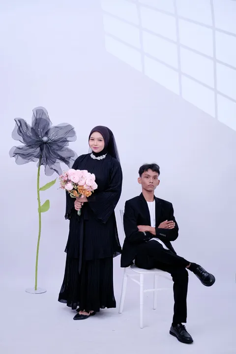 Foto sampul undangan Agus Budi Santoso & Neng Maya Resna Dinar Rahma Yunita