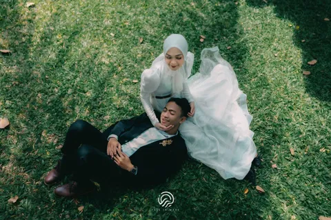 Foto sampul undangan Yoni & Fitria