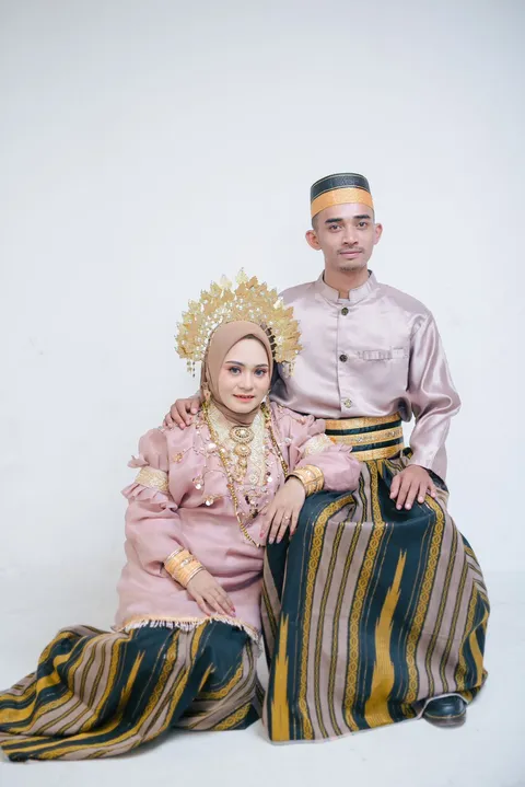 Foto sampul undangan Lela & Erwan