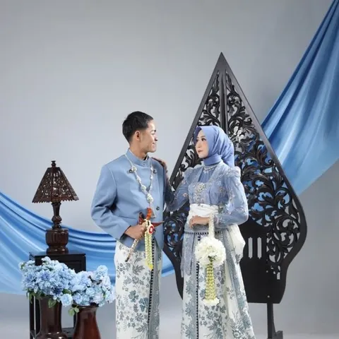 Foto sampul undangan Septi & Restu