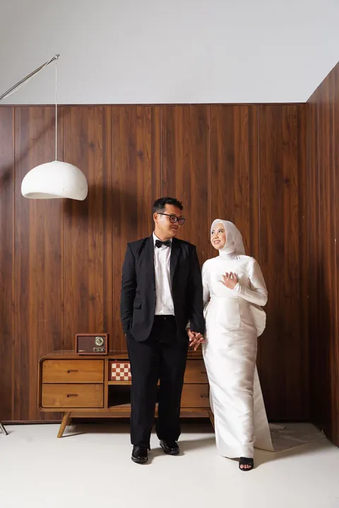 Foto sampul undangan Agus & Laily
