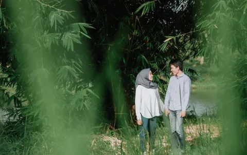 Foto sampul undangan Asri & Hanifa