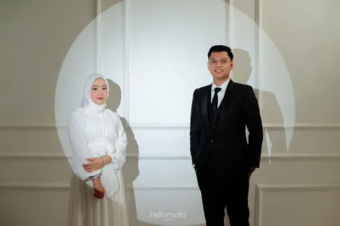 Foto sampul undangan Ay & Is