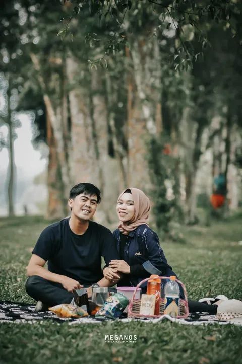 Foto sampul undangan Irma & Uje