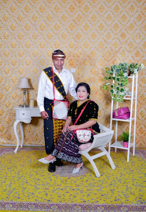 Foto sampul undangan Maria & Franc