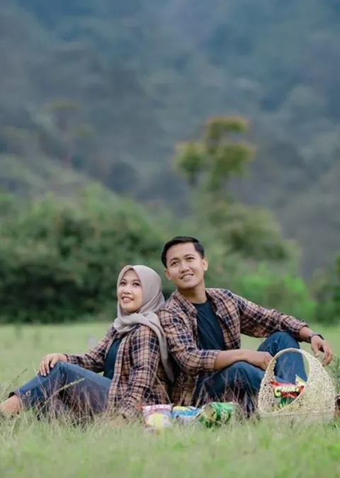 Foto sampul undangan Eko & Yana