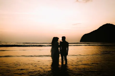 Foto sampul undangan Iqram & Poppy