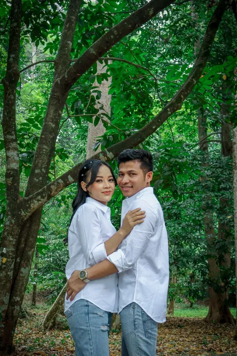 Foto sampul undangan Retno Wulandari & Ahmad Azwari