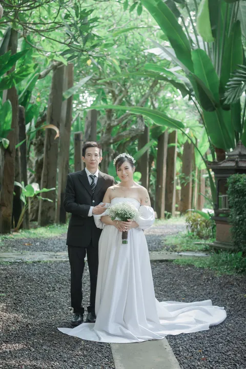 Foto sampul undangan Hanah & Jimmy