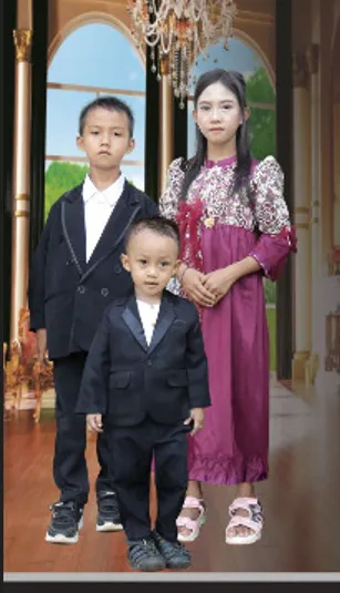 Foto sampul undangan Khitanan-Oryza-Bara