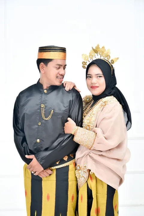 Foto sampul undangan Yan & Itoh