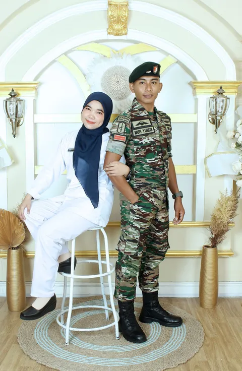 Foto sampul undangan Anti & Yunus