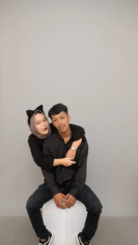 Foto sampul undangan Emah & Putra