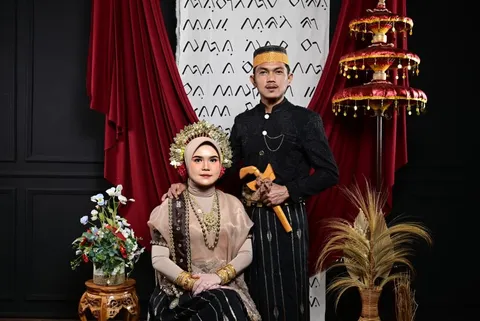 Foto sampul undangan Ayy & Usdin
