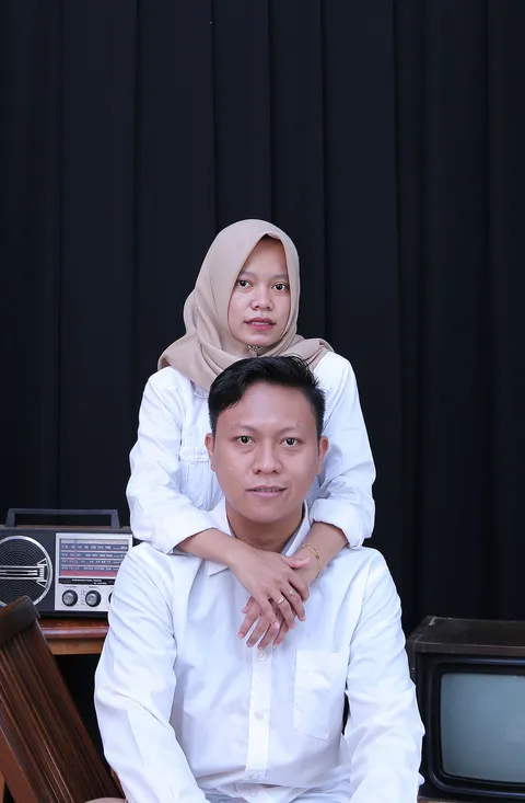 Foto sampul undangan Fera & Epang