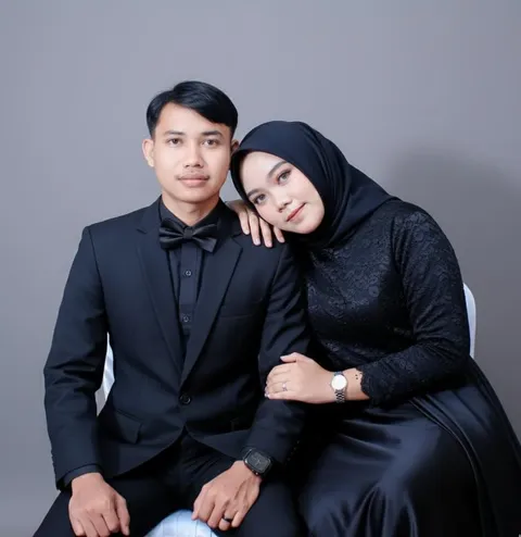 Foto sampul undangan Aris & Aulia