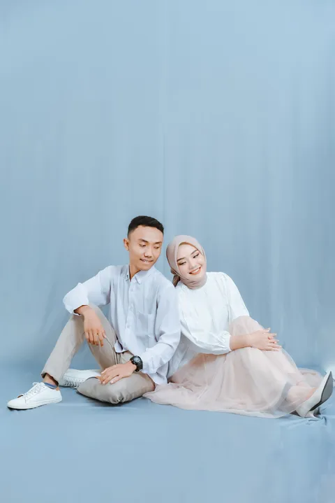 Foto sampul undangan Lena & Dala