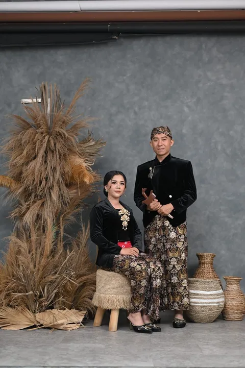 Foto sampul undangan Siska & Adit