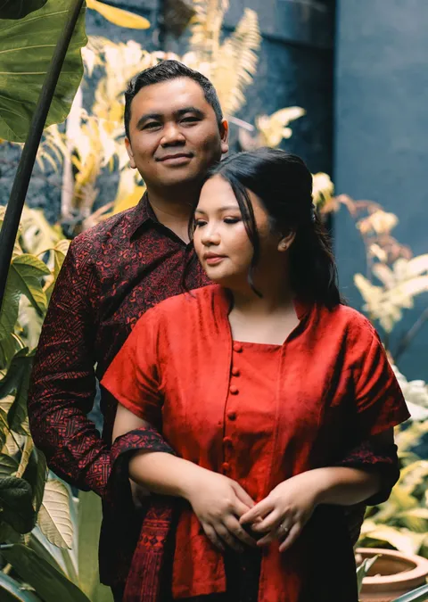 Foto sampul undangan Renita & Alvin