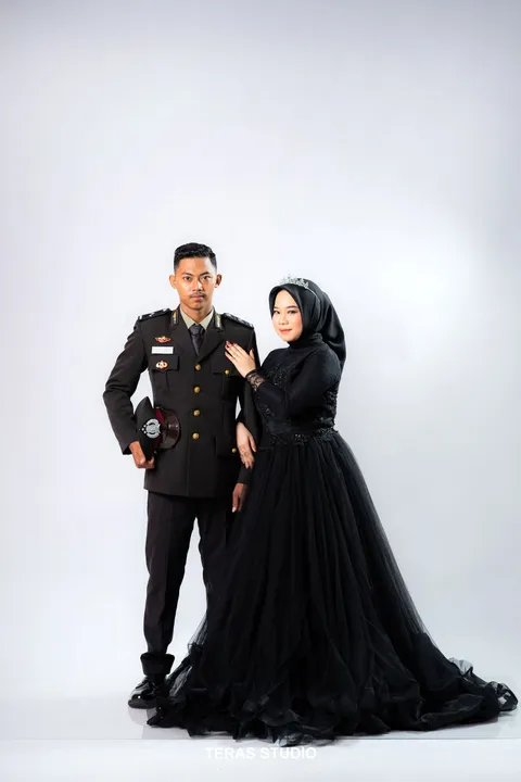 Foto sampul undangan Tyo & Tias