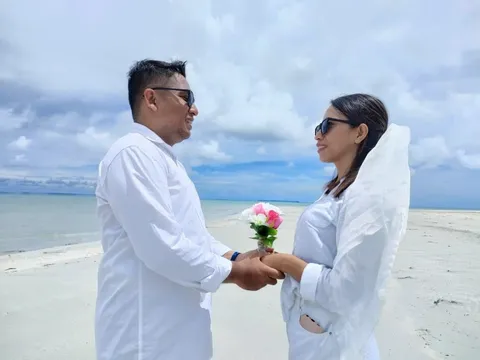 Foto sampul undangan Syane & Chris