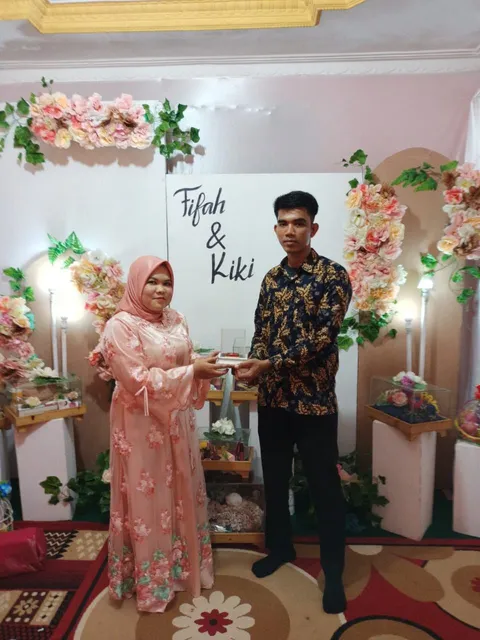 Foto sampul undangan Hafifah & Kiki Effendi