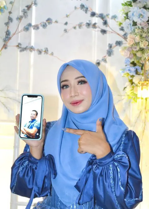 Foto sampul undangan Ana Lutfiani & Mukhlisin