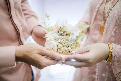 Foto sampul undangan Galuh & Hawari