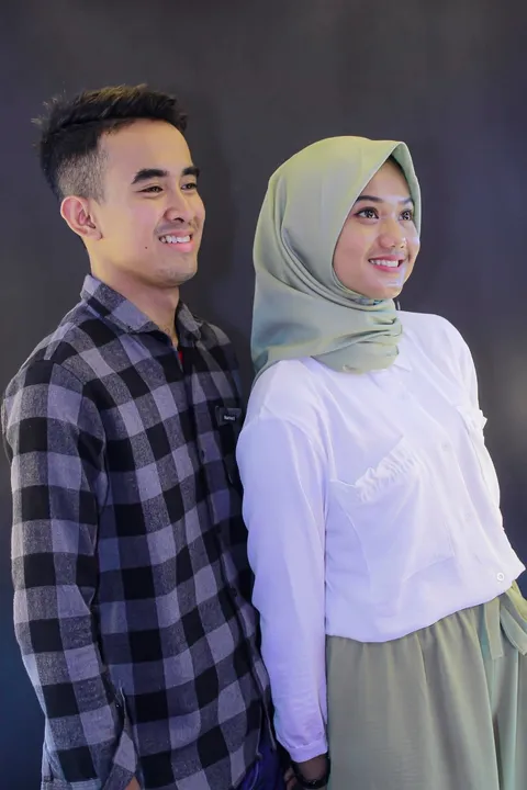 Foto sampul undangan Sinta & Hamim