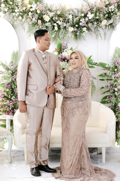 Foto sampul undangan Rika & Syauqi