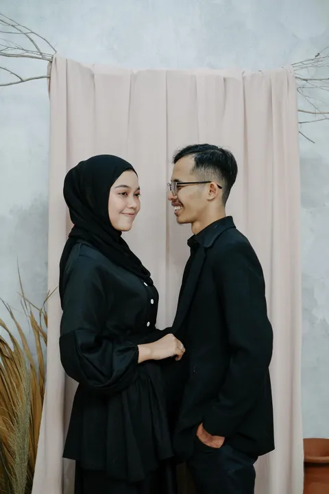 Foto sampul undangan Andre & Amira