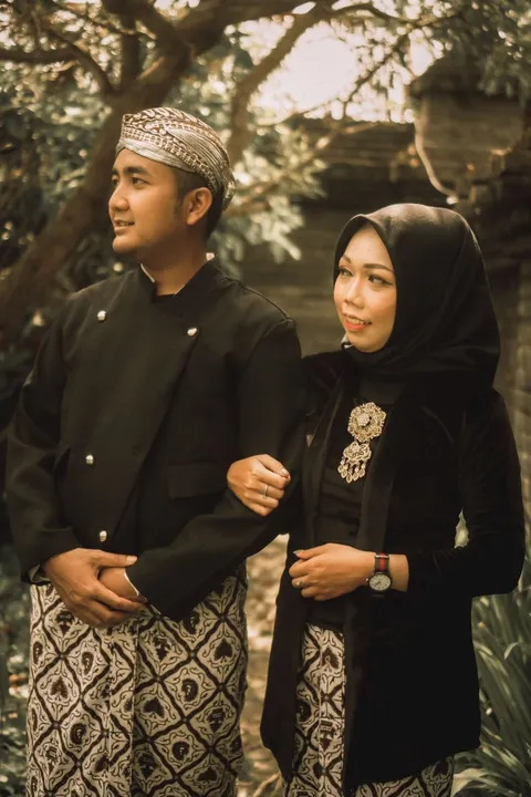 Foto sampul undangan Yugo & Badho