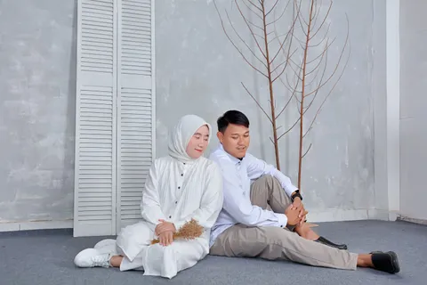 Foto sampul undangan Deden & Ina