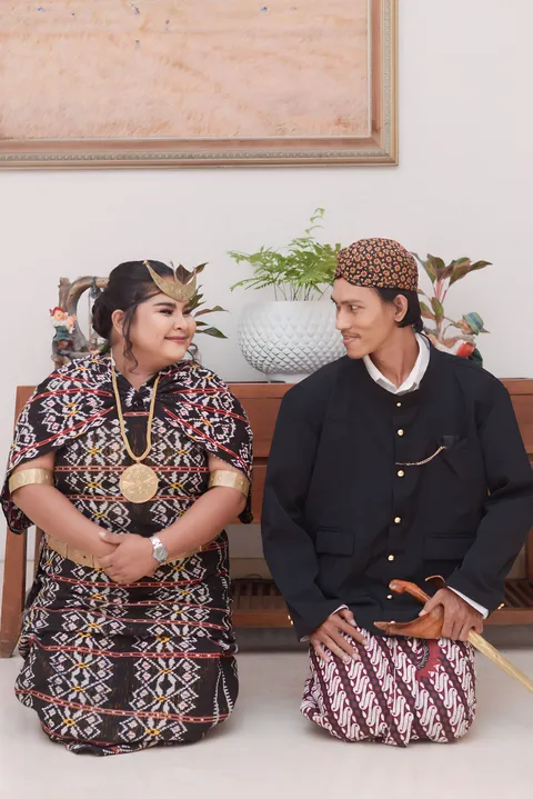 Foto sampul undangan Dewi & Pandu