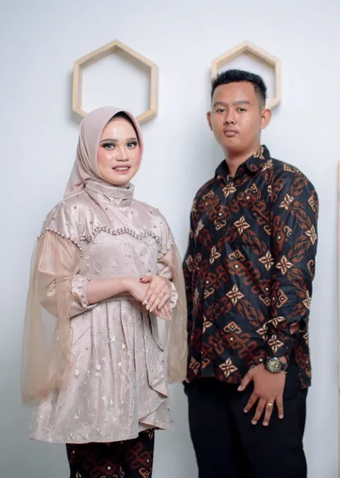 Foto sampul undangan Mimink & Risna