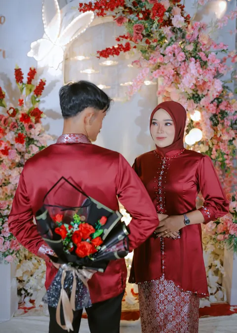 Foto sampul undangan Dianto & Putri