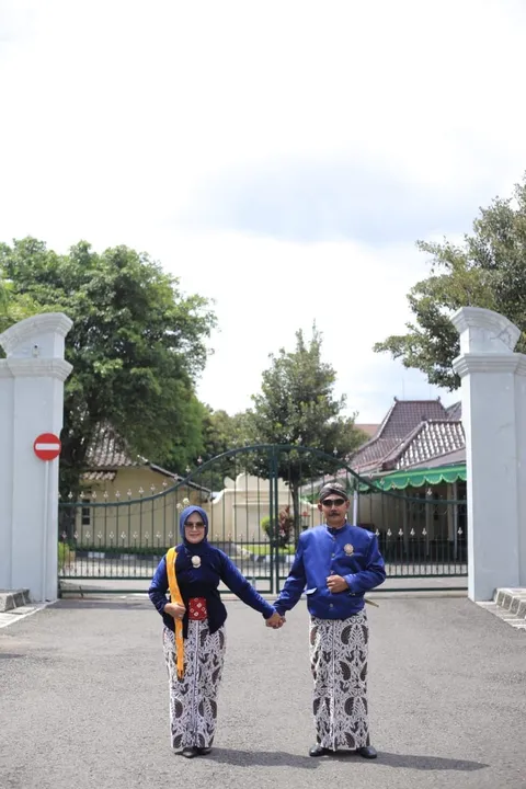 Foto sampul undangan Agustin & Agus
