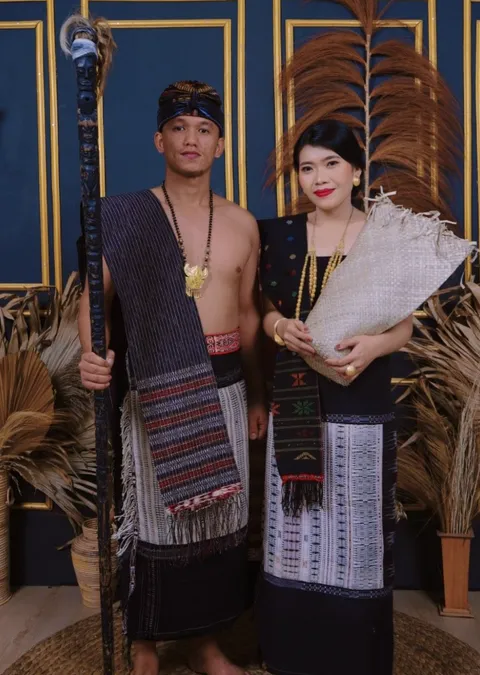 Foto sampul undangan Rut & Nael
