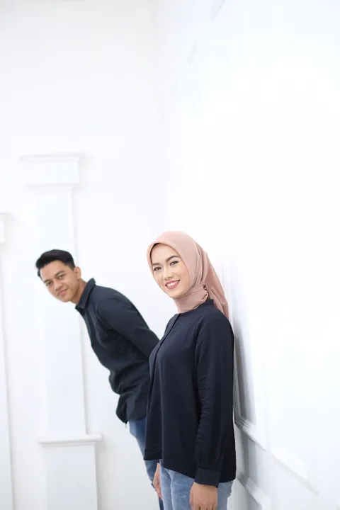 Foto sampul undangan Bella & Putra